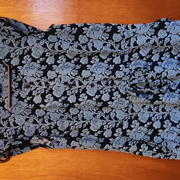 Cabi Summer Dress - Picture 3 of 3